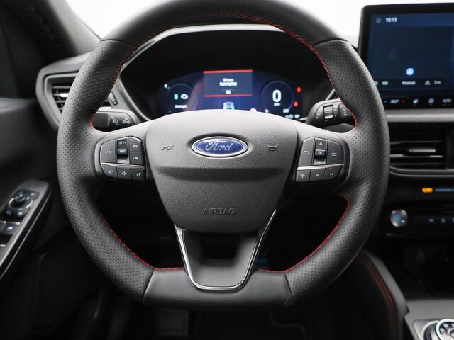 Ford KUGA 2.5 PHEV ST-Line | Automaat | Head Up Display | Climate Control | Verwarmbare Voorstoelen | Verwarm Baar Stuurwiel | Navigatie | Parkeer Camera Achter | Parkeersensoren Voor + Achter