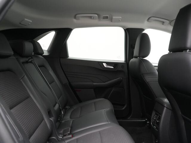 Ford KUGA 2.5 Titanium X PHEV 225pk Dealer O.H. | Trekhaak Af Fabriek | Adaptive Cruise | Bang & Olufsen | 360 Camera | Sportstoelen & Stuur Verwarmd | Keyless | Blis | Navigatie | DAB | Plug In Hybrid |