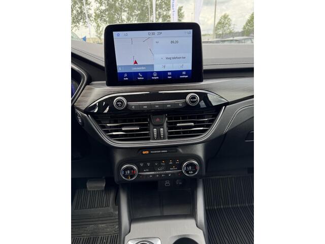 Ford KUGA 2.5 PHEV Vignale 225pk | Wegklapbare Trekhaak | Winterpack | Volledig lederen interieur | 1.500kg Trekgewicht