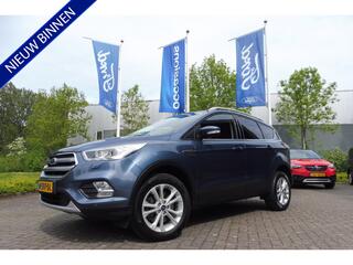 ford-kuga-1.5-180p-4wd-automaat-xen