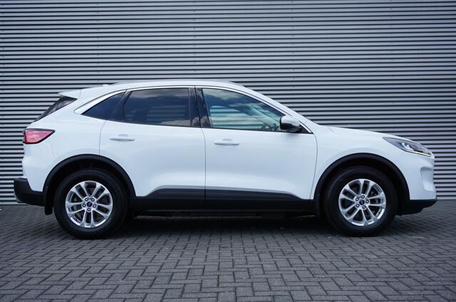 Ford KUGA 225PK PHEV Titanium AUTOM. | CAMERA | AFN. TREKHAAK | NAVI