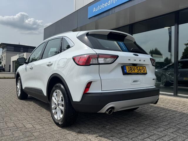 Ford KUGA 2.5 PHEV Titanium