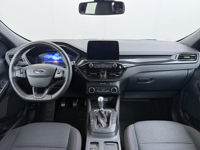 Ford KUGA 1.5T 150PK ST-Line Trekhaak Adap.Cruise Stoel+Stuur+Achterbank+Voorruitverwarming Elek.Achterklep Camera Apple Carplay/Android Auto Navi Pdc Lmv 18" DAB Bluetooth Parkeerhulp Led Lane Assist Isofix Road Edge Detection WiFi 1.800KG Trekgewicht