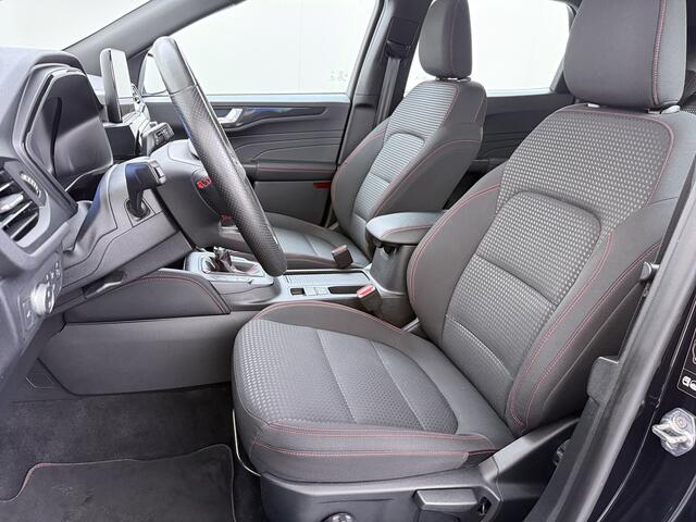 Ford KUGA 1.5T 150PK ST-Line Trekhaak Adap.Cruise Stoel+Stuur+Achterbank+Voorruitverwarming Elek.Achterklep Camera Apple Carplay/Android Auto Navi Pdc Lmv 18" DAB Bluetooth Parkeerhulp Led Lane Assist Isofix Road Edge Detection WiFi 1.800KG Trekgewicht