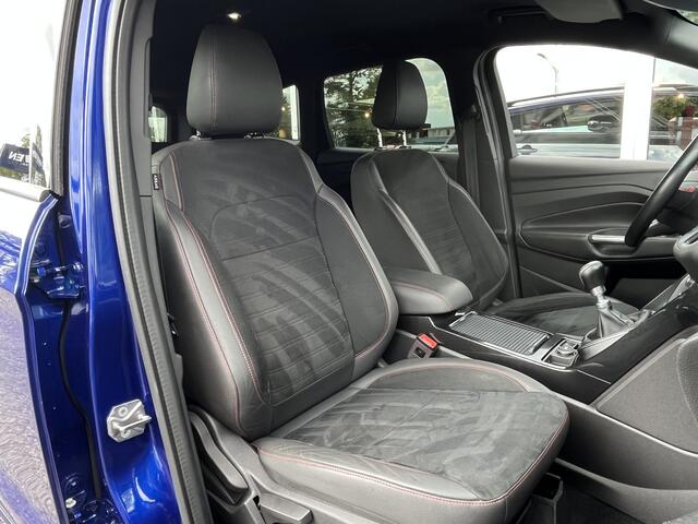 Ford KUGA 1.5 EcoBoost ST Line 150pk/110kW 6-bak | Afn. trekhaak | Bi-Xenon | Sony | Camera | Elek. achterklep | Winter Pack | etc. etc.