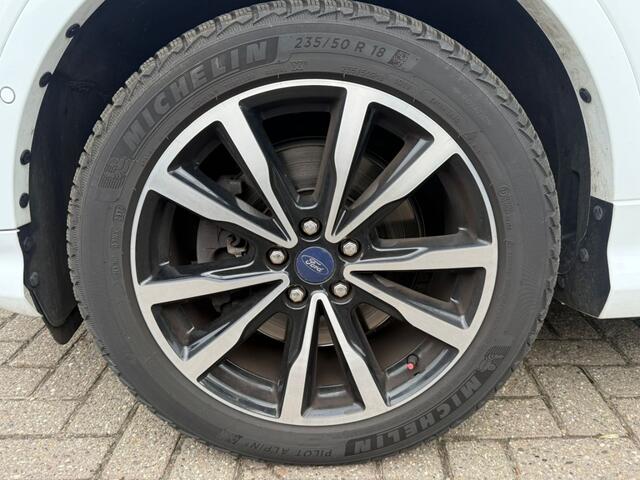 Ford KUGA ecoboost ST Line*automaat*trekhaak*ECC*apple/android*cruise*Opendak*