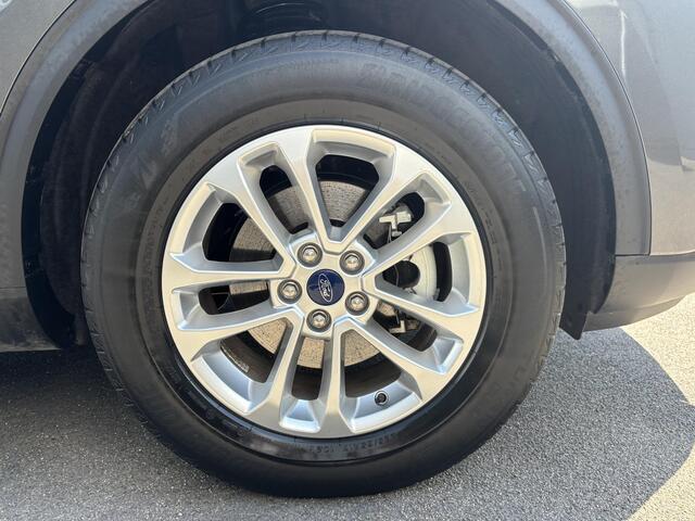Ford KUGA 2.5 PHEV Titanium Absolute nieuwstaat! met nog geen 16.000 km op de teller!