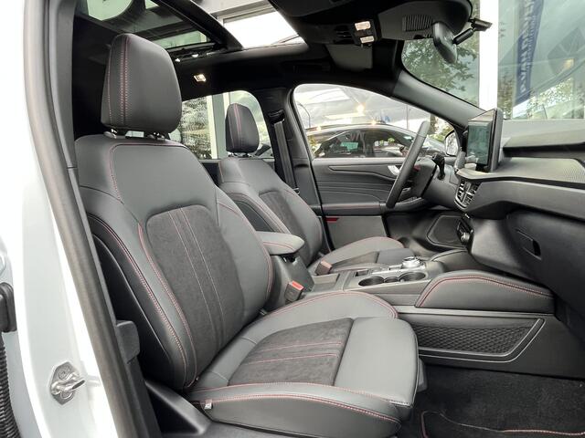 Ford KUGA 2.5 PHEV ST-Line X Black Package 243pk e-CVT Automaat | NIEUWSTE MODEL MET BLUECRUISE EN CONNECTIVITY | 5531 | Leverbaar in meerdere kleuren | Full Options | Pano | BlueCruise | Black Package | E-Trekhaak | Panodak | Coast-to-Coast Matrix LED |