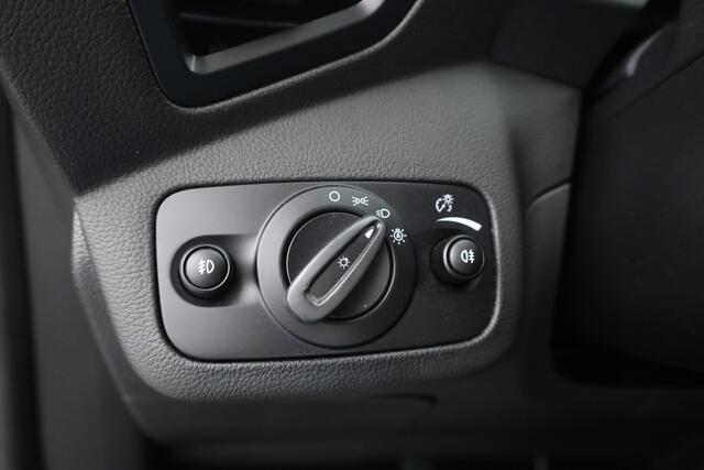 Ford KUGA 1.5 EcoBoost Titanium | Rijklaar! | Stoelverw. | Camera | Nav+App.Connect | Cruise | LED | Climate | Half-Leder | DAB | Bluetooth V