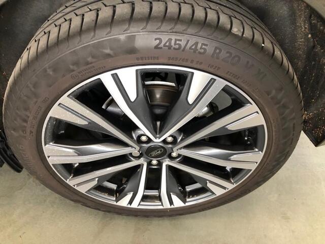 Ford KUGA 2.5 PHEV Vignale Full-Options HUD Adapt. Cruise 20" LM Elek. Klep Dodehoek 15.000km Fabrieksgarantie