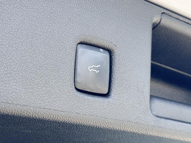 Ford KUGA 2.5 PHEV ST-Line X Head up display | Adaptive cc | Keyless