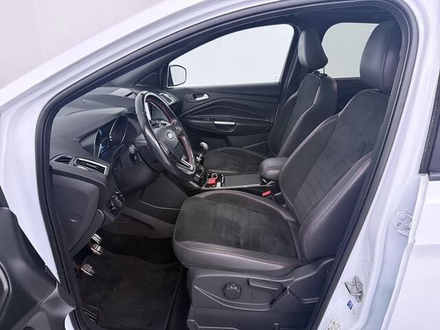 Ford KUGA 1.5 EcoBoost ST Line Trekhaak afneembaar | Panorama Schuifdak |