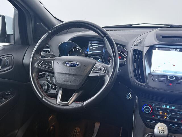 Ford KUGA 1.5 EcoBoost ST Line Trekhaak afneembaar | Panorama Schuifdak |