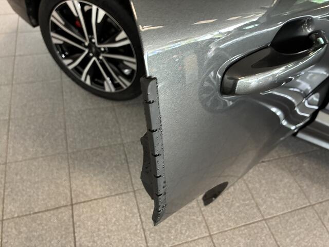 Ford KUGA 2.5 PHEV ST-Line X Bomvol pano-elektr.trekhaak
