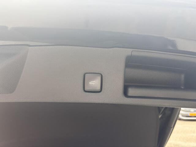 Ford KUGA 2.5 titanium X | 225pk | Adaptieve Cruise Control | Winter Pack | Navigatie | Android auto & Apple Carplay