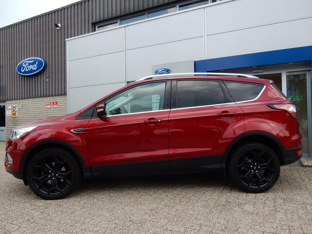 Ford KUGA 150PK EcoBoost Titanium | Xenon | Trekhaak | Elektr. achterklep | Adapt.cruise | Half leder | Camera |