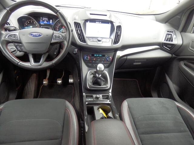 Ford KUGA 1.5 EcoB. ST Line I Trekhaak I