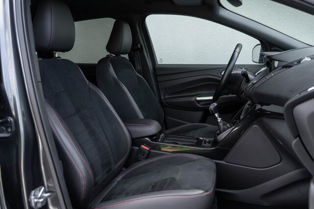 Ford KUGA 1.5 EcoBoost ST Line / Touch Navigatie/ Cruise Control/ Trekhaak/ 110kW (150PK)