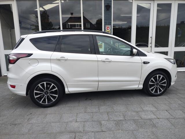Ford KUGA 1.5 ECOB. ST LINE 150pk REVISIE MOTOR MODIFICATIE NIEUW !!!