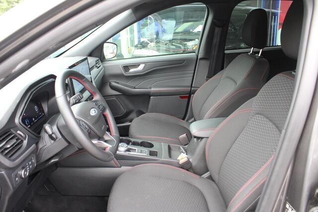 Ford KUGA 2.5 PHEV ST-Line | NL Auto | Winterpack | Electrisch Wegklapbare Trekhaak | Camera | Privacy Glass