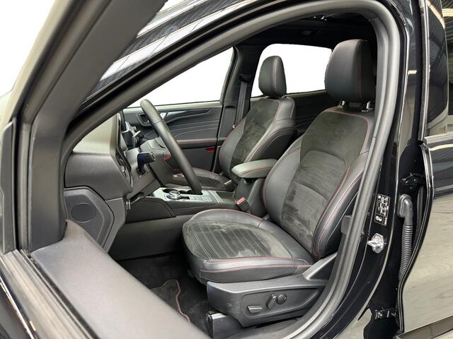 Ford KUGA 2.5 PHEV ST-Line X I Panoramadak I Elek. Trekhaak I Elek. Stoelen I CarPlay I Winterpakket I Head-Up