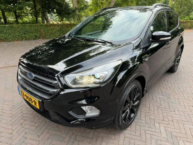 Ford KUGA 1.5 Ecoboost ST-Line Blackline 150PK/Trekhaak/Xenon/Navi/Acarplay