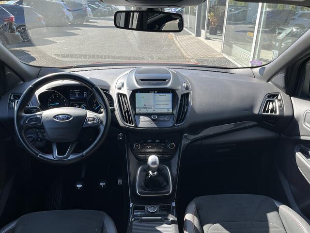 Ford KUGA 1.5 EcoBoost ST Line 150pk/110kW 6-bak | Trekhaak | Elek. achterklep | 19'' | Bi-Xenon | Climate | Navi | Camera | etc. etc.