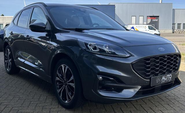 Ford KUGA 2.5 PHEV ST-Line X 225PK | DEALERONDERHOUDEN! | NL AUTO | 2e Eigenaar | NAP | BLIS | Grote Achteruitrijcamera | Head-Up | Adaptive Cruise Control | Winterpack | Elektrische Stoel | Digital Cockpit | 19 Inch | B&O Audio | Draadloze Oplader | Elektrische Achterklep | Stoelverwarming | Stuurverwarming | Voorruitverwarming | 2 sleutels | APK tot 16-07-2028 |