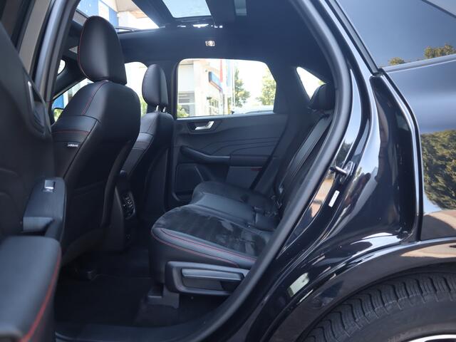 Ford KUGA 2.5 PHEV ST-Line X / Pano / Winter pack / HUD