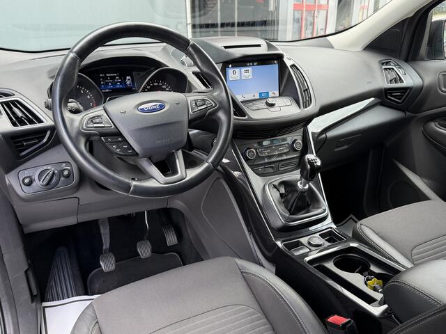 Ford KUGA 1.5 EcoBoost Titanium