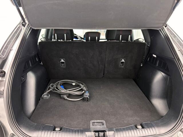 Ford KUGA 2.5 PHEV ST-Line