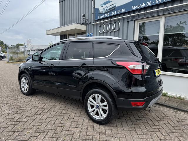 Ford KUGA 1.5 EcoBoost Titanium