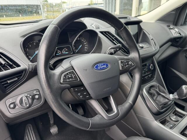 Ford KUGA 1.5 EcoBoost Titanium