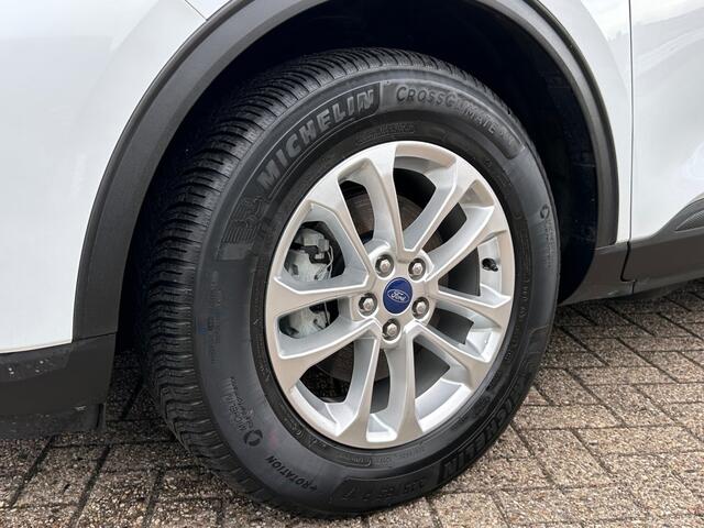 Ford KUGA 2.5 PHEV TITANIUM
