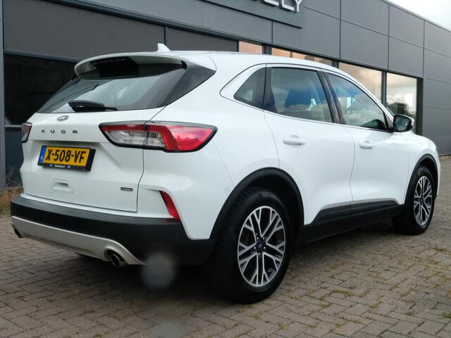 Ford KUGA 2.5 PHEV Titanium 224 PK | Winterpack | Stoelverwarming | Navigatie | Parkeersensoren | CarPlay | Climate Controle |
