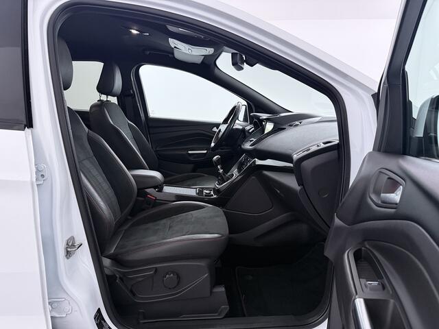 Ford KUGA 1.5 EcoBoost ST Line | Trekhaak | 1800KG trekgewicht | Navigatie | €750-inruilpremie