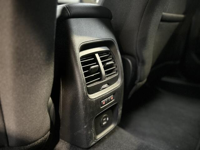 Ford KUGA 2.5 PHEV 225pk Titanium | Trekhaak | Winter Pack | Adapt. cruise | 2x Camera | 100% dealer onderhouden |