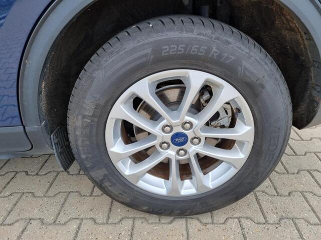 Ford KUGA 2.5 PHEV Titanium 225pk | Adaptive cruise control | Winter Pack | Dodehoeksensoren | Camera | 1.500kg Trekgewicht