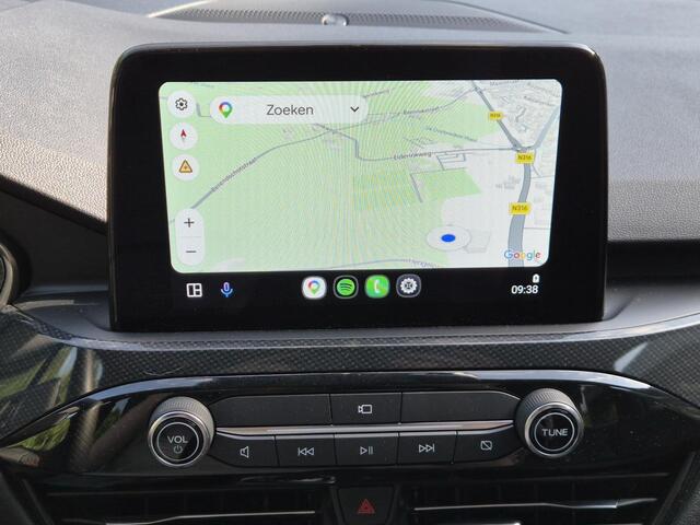 Ford KUGA 2.5 PHEV ST-Line X / Dealer onderhouden / Trekgewicht 1.500 kg / Navigatie / Stuur-, stoel- & achterbankverwarming / Parkeer assistent/ Camera 360° / Elektrische stoel & klep / 18" LM wielen / Adaptief cruise control / Apple Carplay Android Auto /