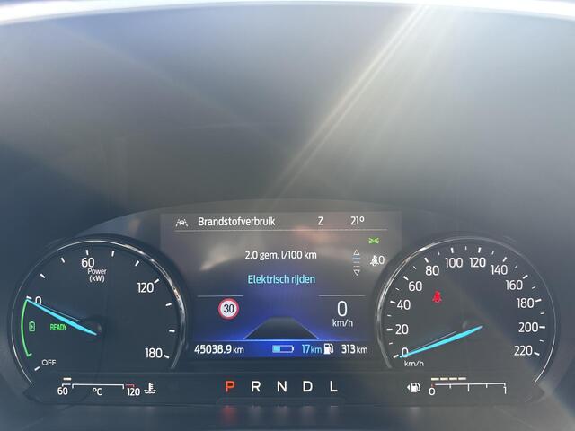 Ford KUGA 2.5 PHEV Titanium X