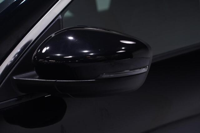 Ford KUGA 2.5 Duratec PHEV Titanium SOH 93% Apple Carplay Stoel- en Stuurverwarming Trekhaak Cruise Privacy glass Achteruitrijcamera Navi Clima PDC V+A
