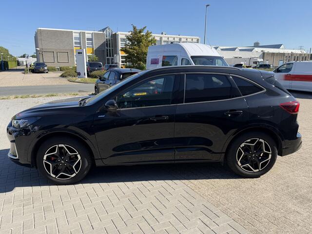 Ford KUGA 2.5 PHEV ST-Line X 243 pk | Driver Assistance Pack | Winterpack | Wegklapbare Trekhaak | Technology Pack | Panoramadak | 19 inch Lichtmetaal | 2.100kg Trekgewicht
