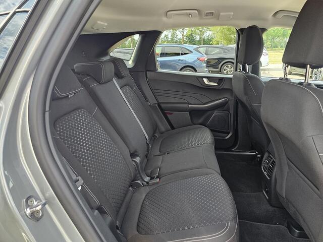 Ford KUGA 2.5 PHEV Titanium | Wegklapbare trekhaak |Achteruitrijcamera | Cruise control | Draadloos laden | LED |