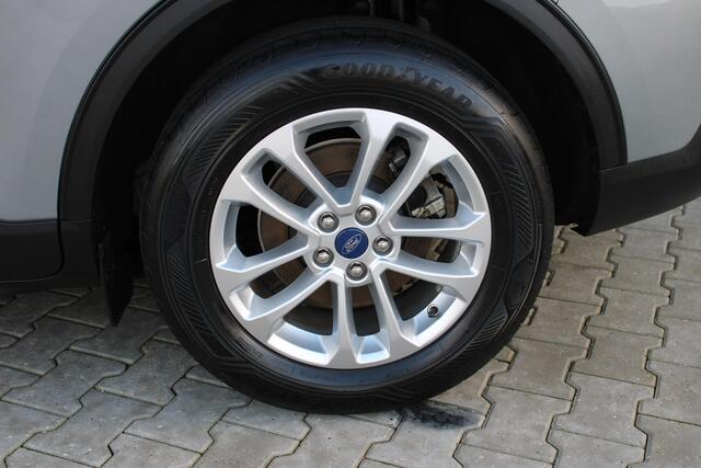Ford KUGA 2.5 PHEV Titanium X | Incl. 12 maanden garantie | Cruise control | Trekhaak | Climate control | Stoelverwarming voor + achter | Stuurverwarming | Parkeercamera | Apple carplay/Android auto |