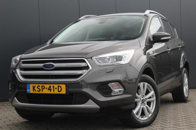 Ford KUGA 1.5 Titanium | Incl. 12 maanden garantie | Voorstoelen verwarmd | Verwarmd stuurwiel | Voorruit verwarming | Bluetooth | DAB | Climate control | Cruise control | Elektrische achterklep | Lichtmetalen velgen