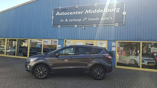 Ford KUGA 1.5 EcoBoost ST Line