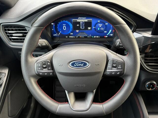 Ford KUGA 2.5 PHEV ST-Line X / Dealer onderhouden / Trekgewicht 1.500 kg / Navigatie / Stuur-, stoel- & achterbankverwarming / Parkeer assistent / Camera 360° / Elektrische stoel & klep / 18" LM wielen / Adaptief cruise control / Apple Carplay/Android Auto /