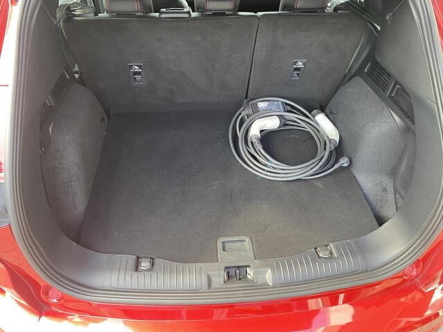 Ford KUGA 2.5 PHEV ST-Line X Panoramadak, trekhaak, stoelverwarming, parkeersensoren, dodehoekdetectie