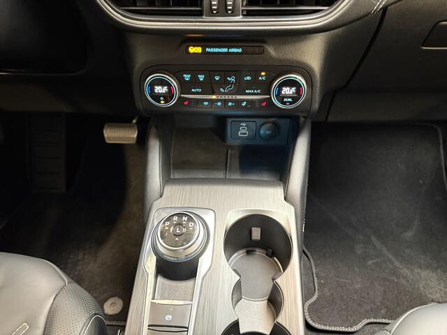 Ford KUGA 2.5 PHEV Vignale I Winterpakket I Technologiepakket I Leder I Elek. Achterklep I Camera I Adaptive Cruise I Memory I Verwarmde Achterbank