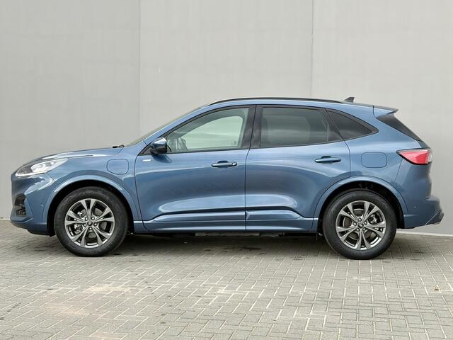 Ford KUGA 2.5 PHEV ST-Line X / Dealer onderhouden / Trekgewicht 1.500 kg / Navigatie / Stoelverwarming / Parkeer assistent / Camera / Elektrische stoel & klep / 18" LM wielen / Adaptief cruise control / Apple Carplay/Android Auto / Keyless Entry/Start /
